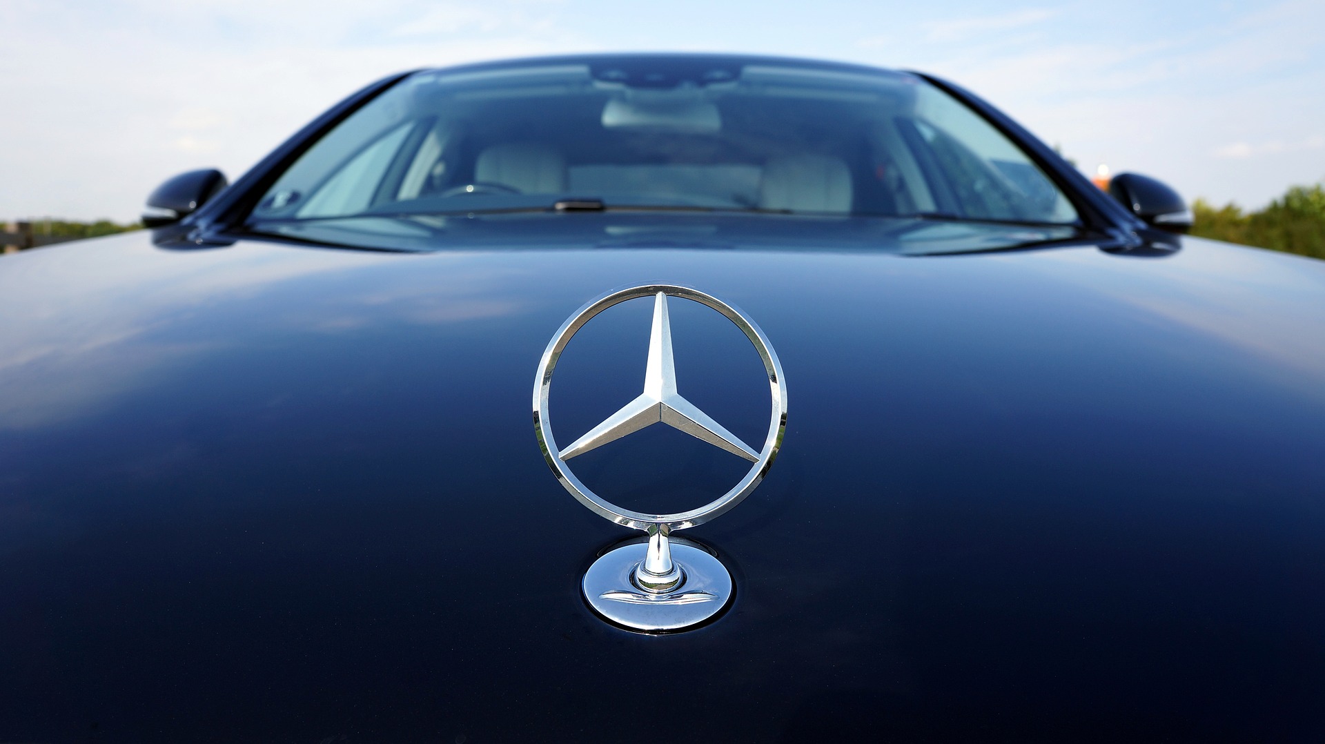 Marcas de carro: símbolo da Mercedes-Benz