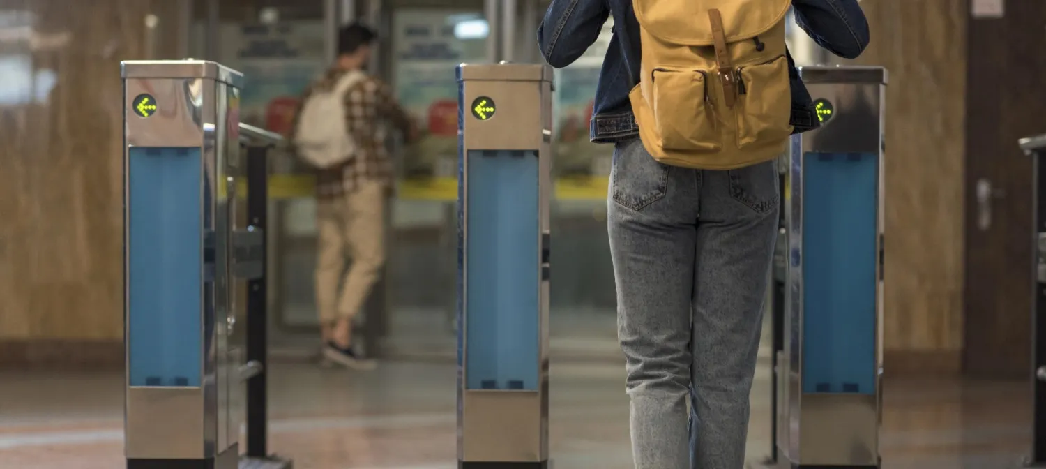 Pre-onboarding framework for remote contractors before day one