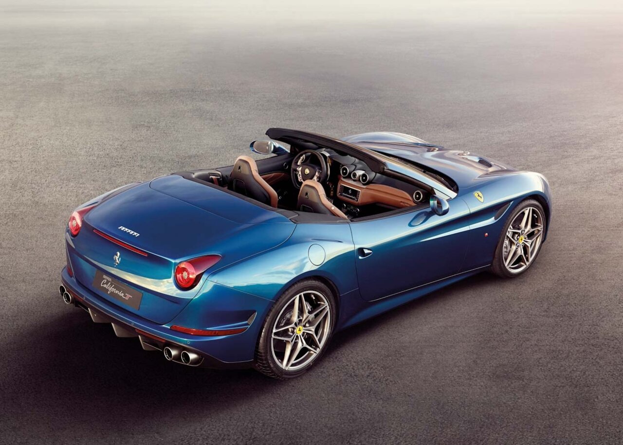 Ferrari California Azul: versão "T" foi a última da série (Foto: Ferrari)