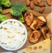 Mesa com alimentos saudáveis
