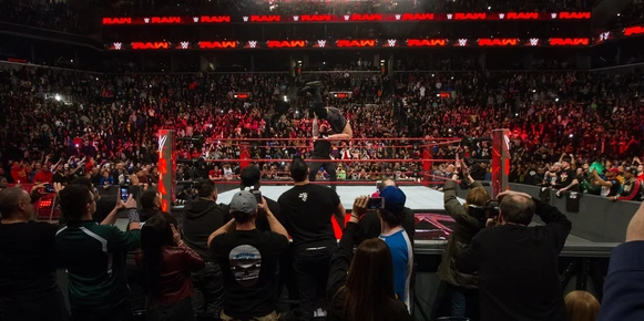 8 Incredible WWE Survivor Series Moments in History