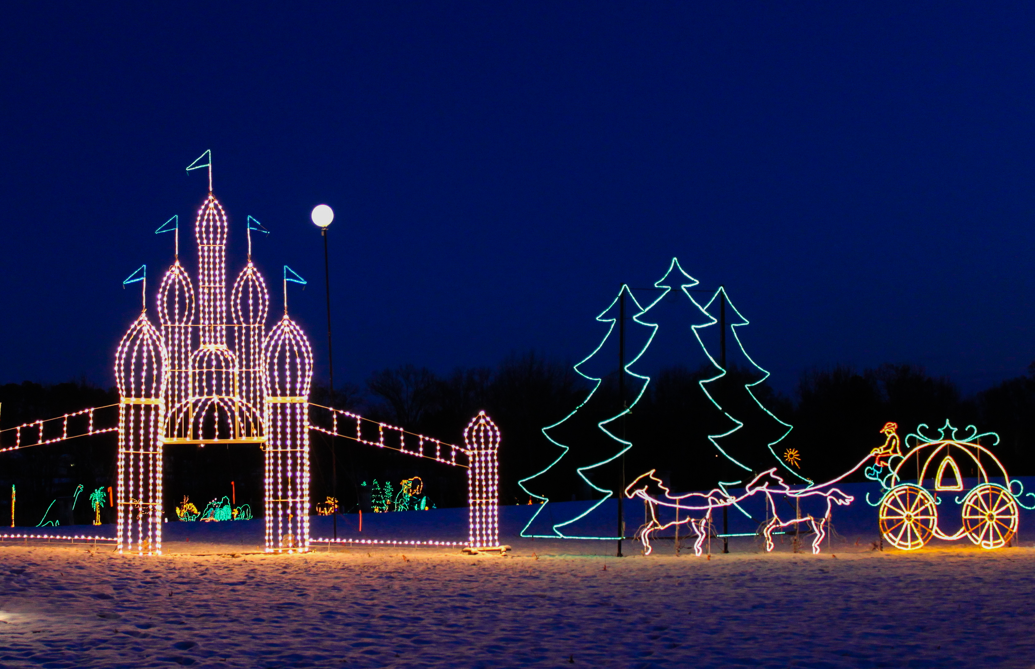 Experience Holiday Magic in Alabama