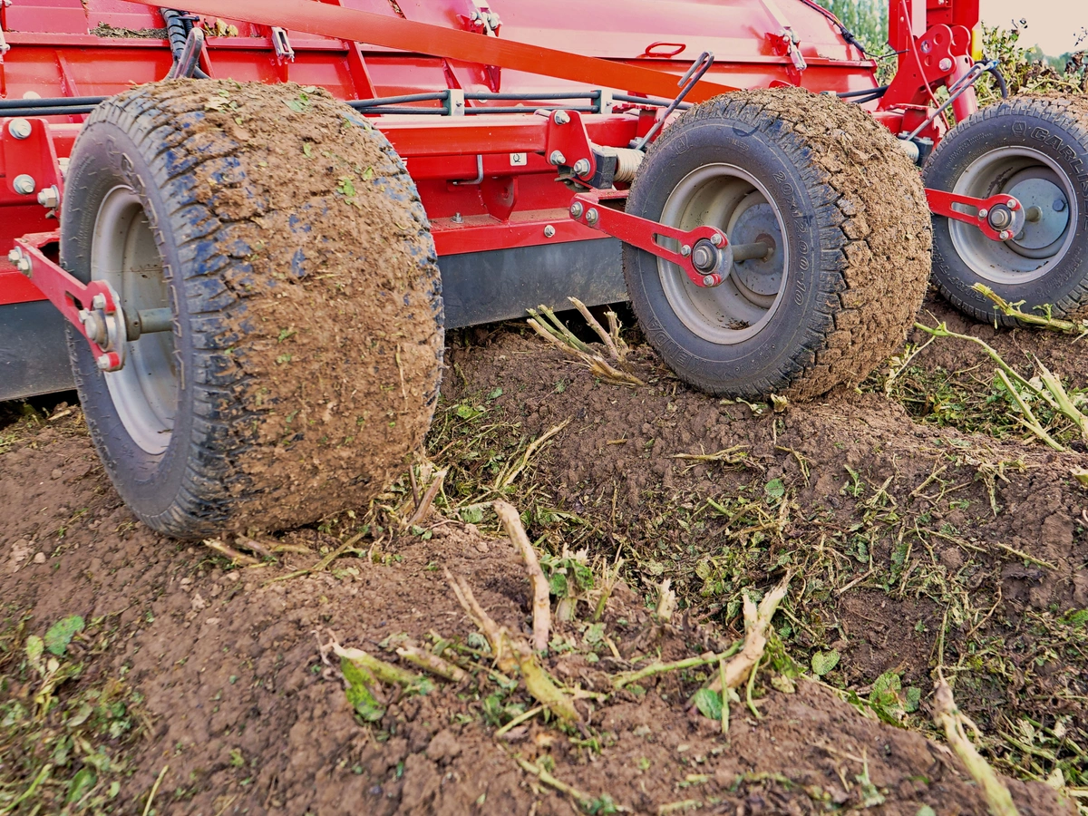 36-©GRIMME_RidgeRunner Dammdruckräder am TOPPA 400.webp