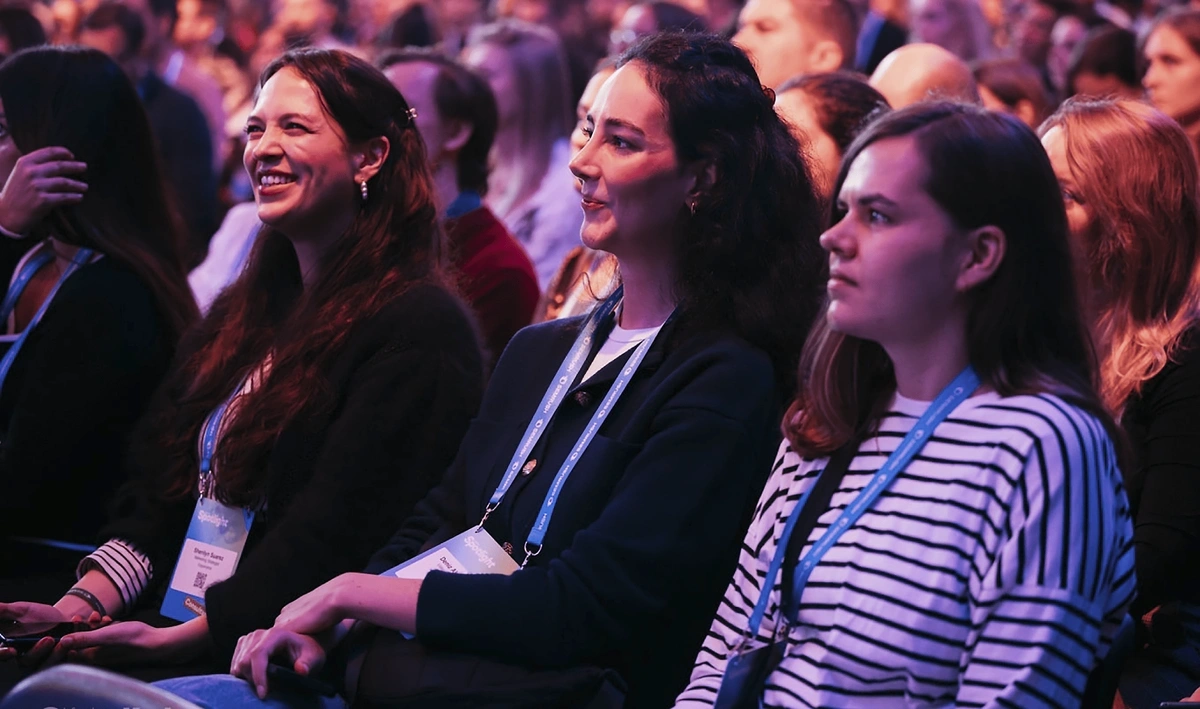 Photo of audience members at the Spotlight by Semrush conference