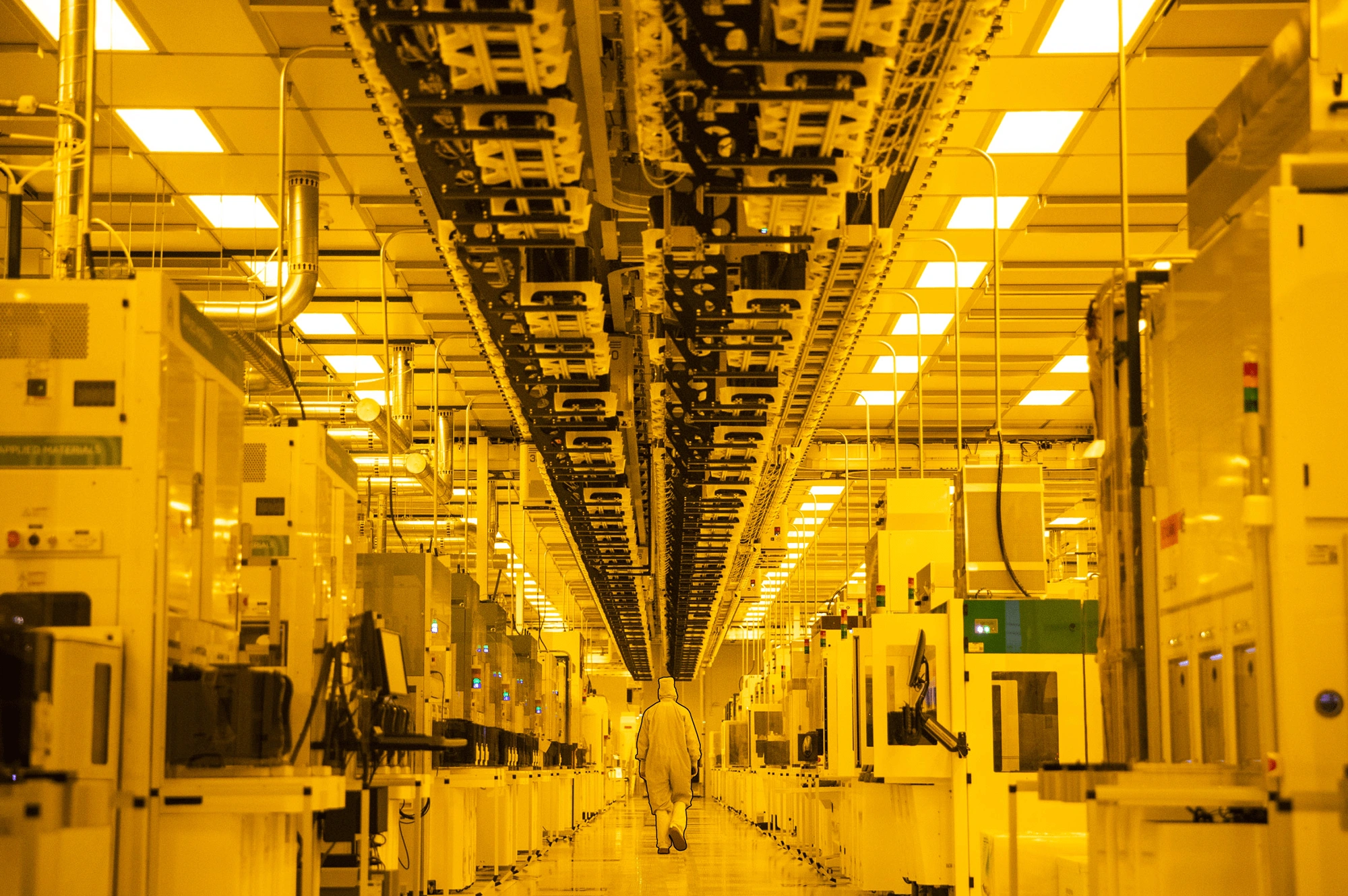 globalfoundries-clean-rooms-min.png