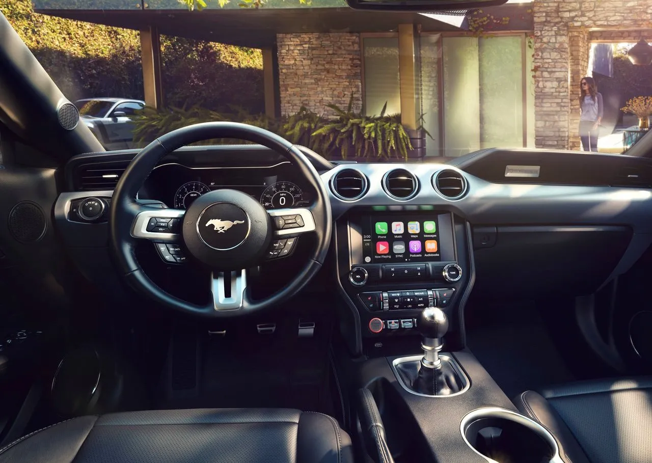 Mustang Ford GT 2020 interior