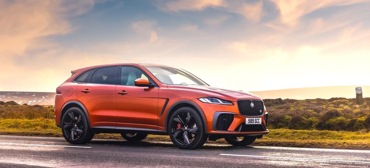 Jaguar F-Pace SVR 2023