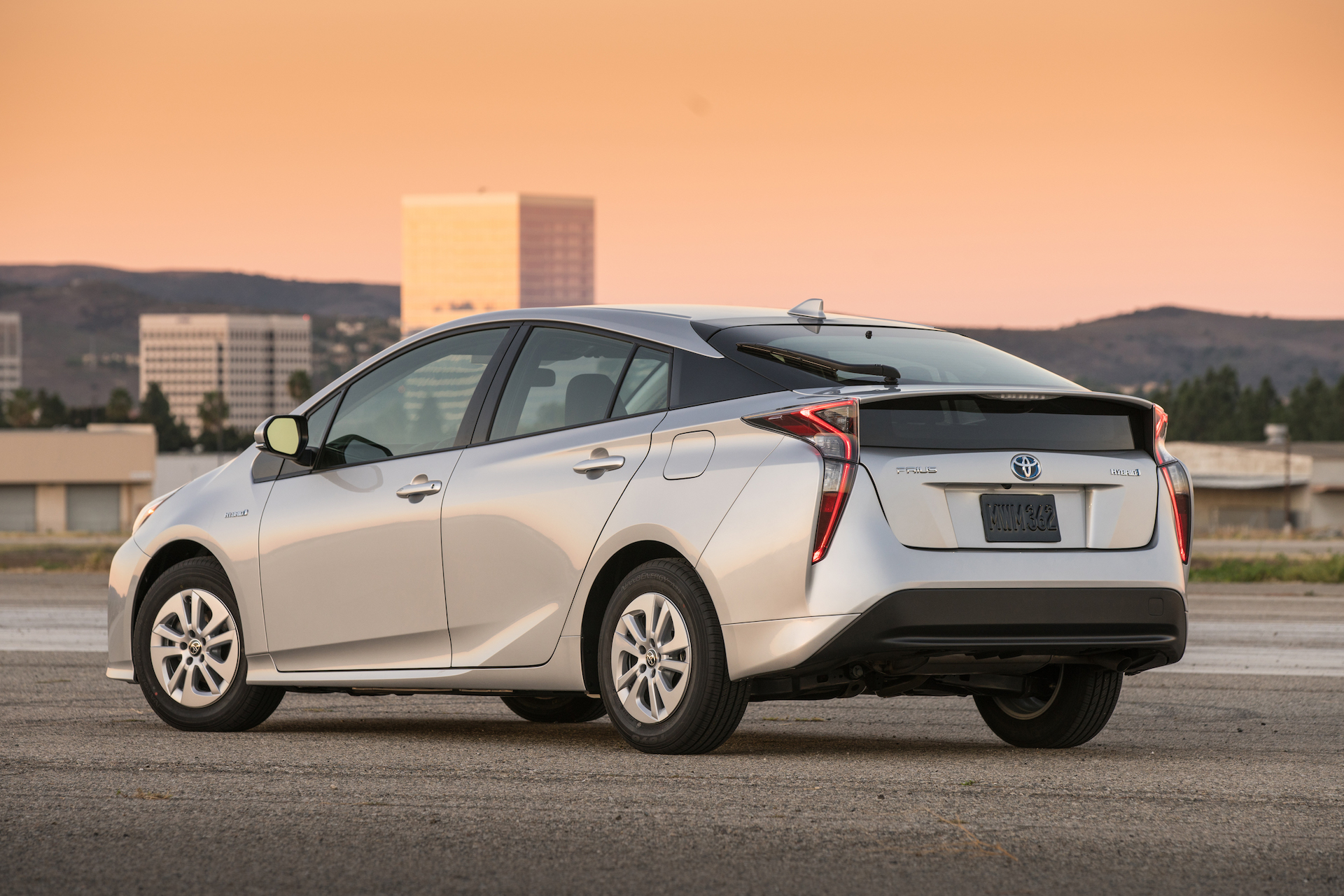 Toyota Prius 2016 - preços de características no Brasil