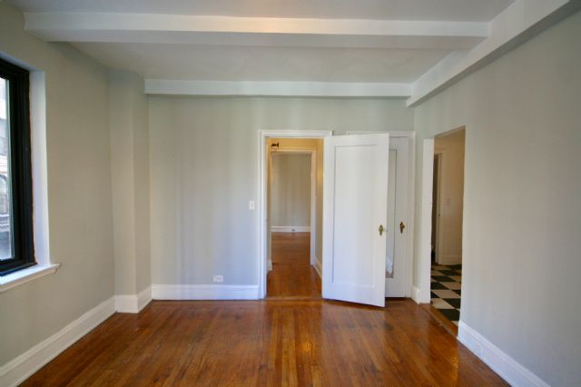 Walk Up Apartment In NYC Interior Living Room