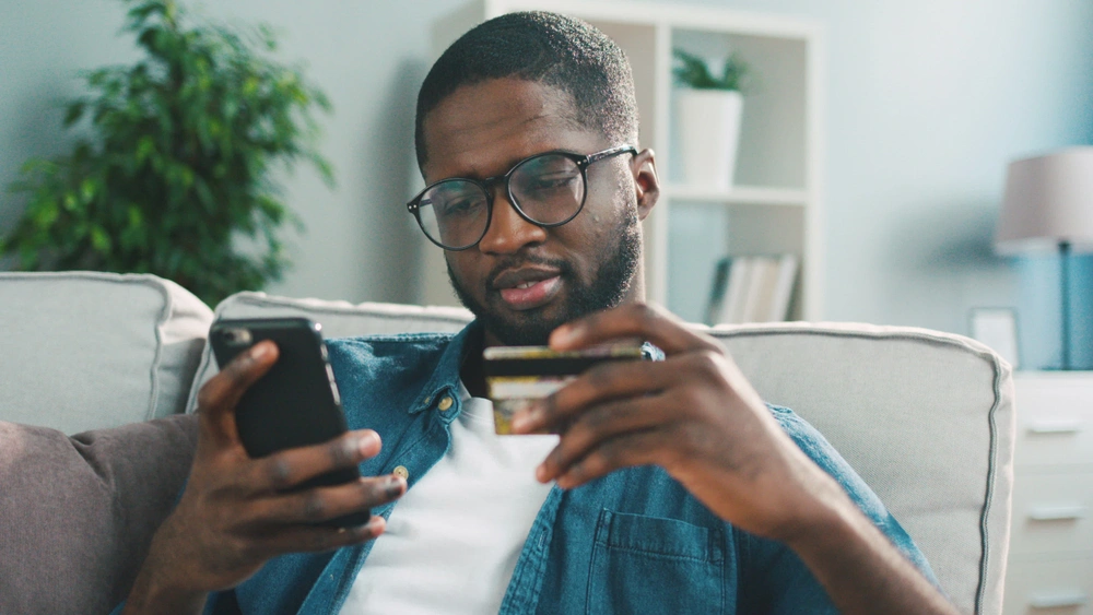 A man buying a cock ring online