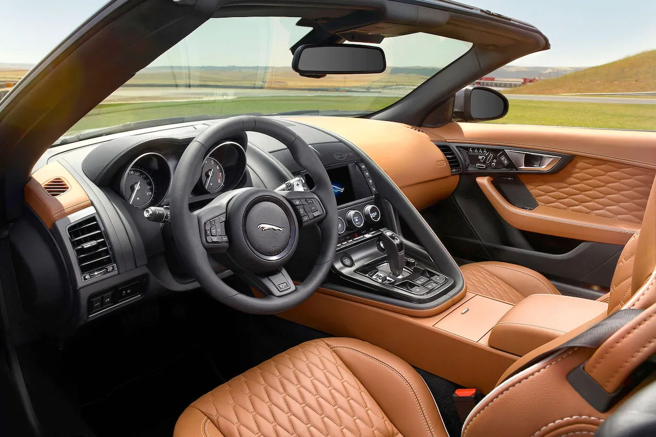Jaguar F-Type interior 2018