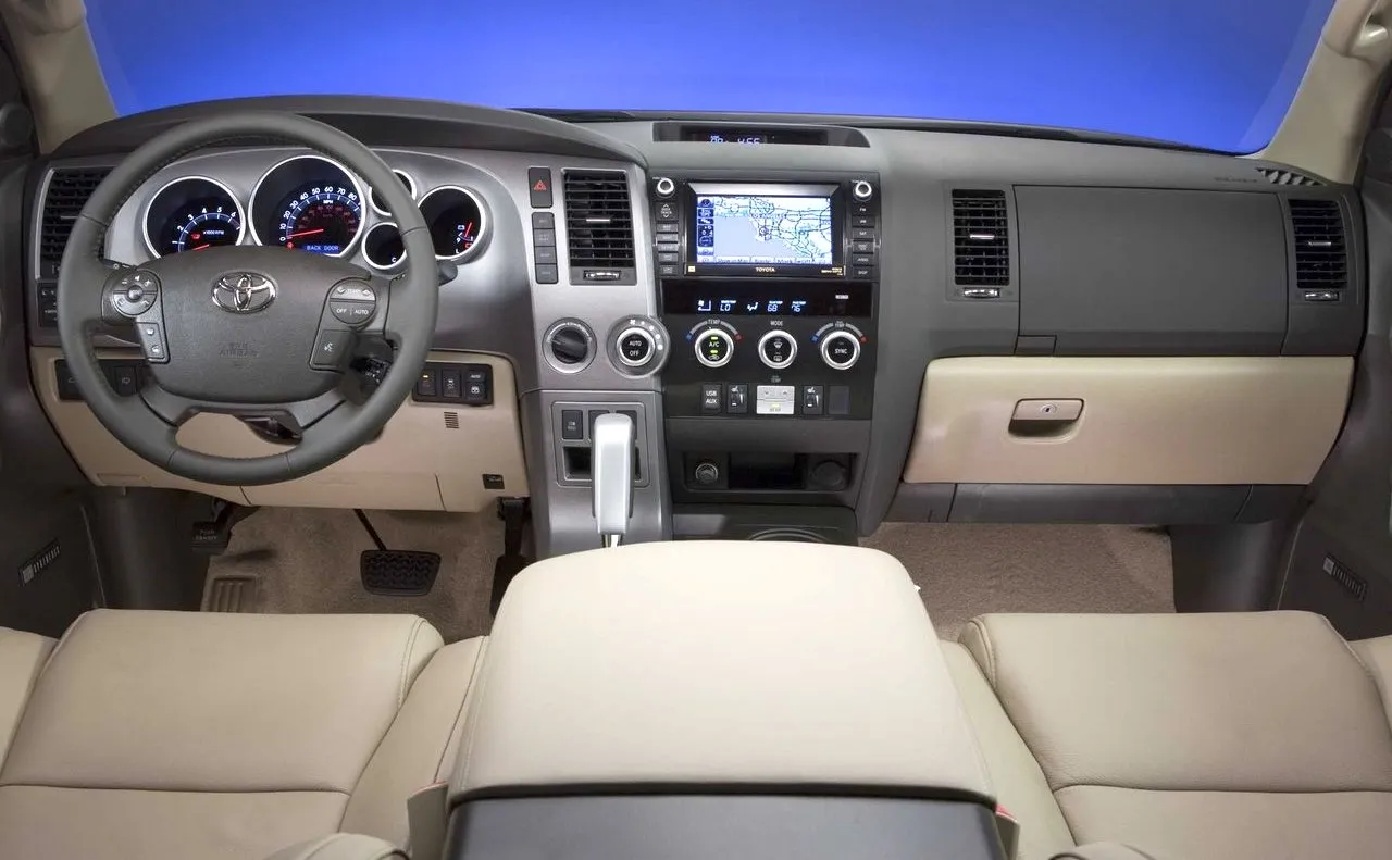 Toyota Sequoia 2015 interior