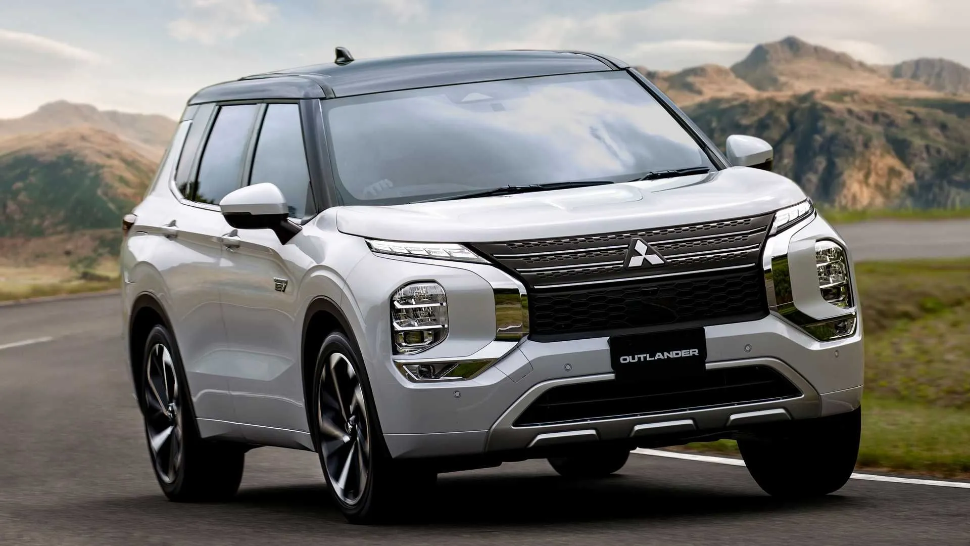 Mitsubishi Outlander PHEV 2022