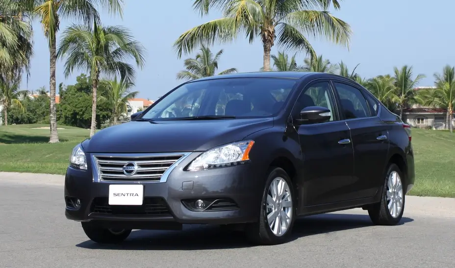 Nissan Sentra 2013 / 2014