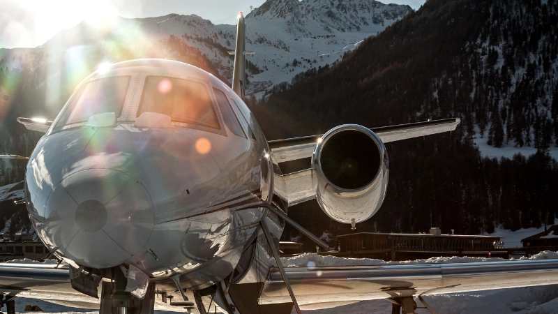 Private Plane Booking Available for Ski Season