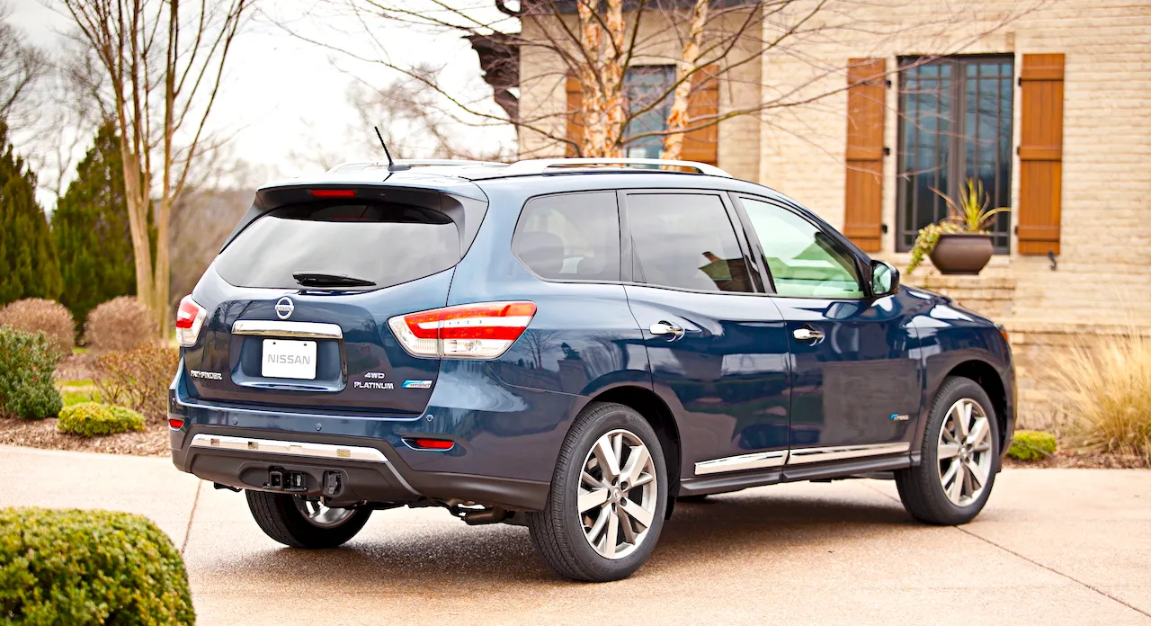 Nissan Pathfinder 2014