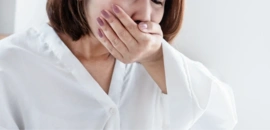 胃酸 倒流 解決 成因 症狀 治療 預防