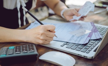 What is a thin credit file?