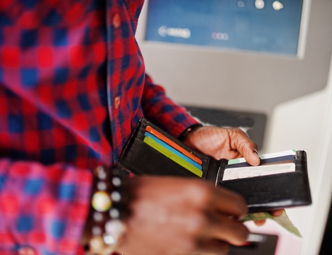 Can you have more than one credit card? 