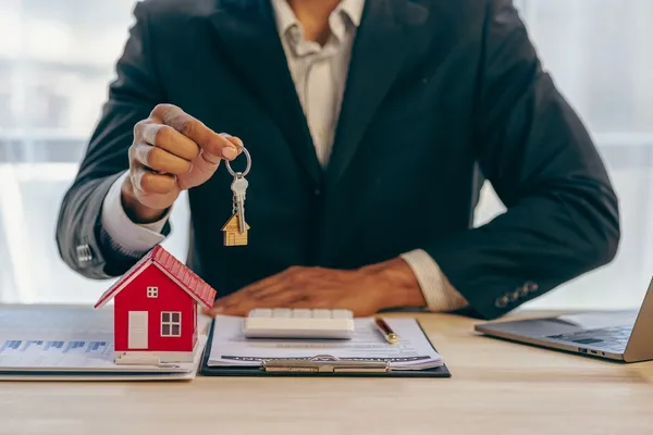 Can you really buy a house with a £10k deposit?