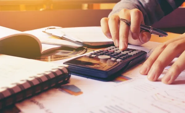 Why you should only track 3 categories when budgeting