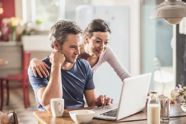couple budgeting their finances