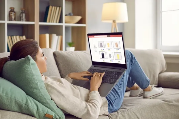 woman shopping on her laptop
