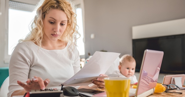 Single parents more likely to face problem debt