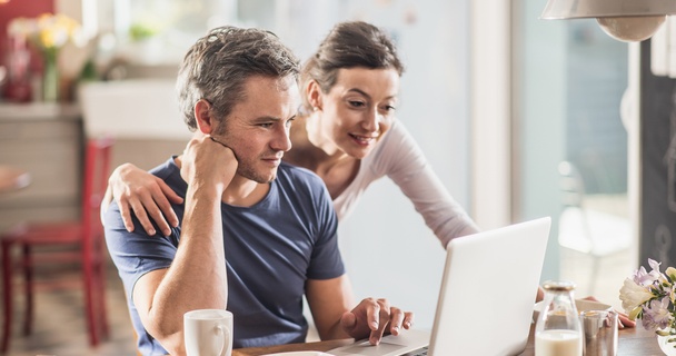 couple budgeting their finances