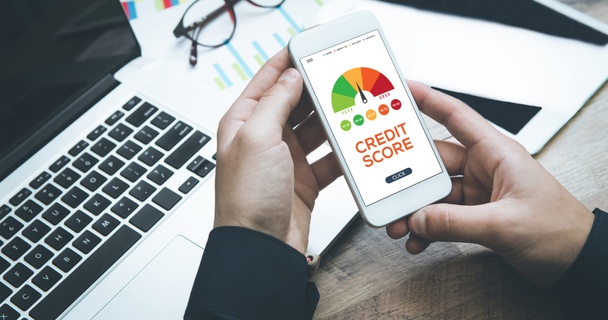 Can a personal loan build my credit score?