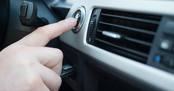 start stop button in car