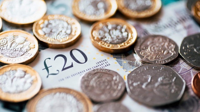 News: Thousands of people receive council tax discounts
