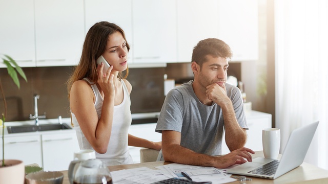 Couple at a laptop
