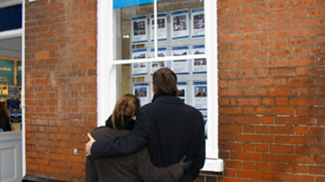 Buying a leasehold house - is it a good idea?