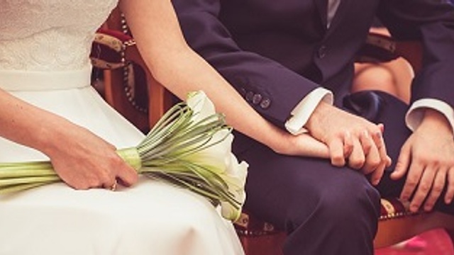 The average Brit spends £8,000 on wedding celebrations