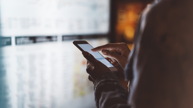 How to save money on your mobile phone bill