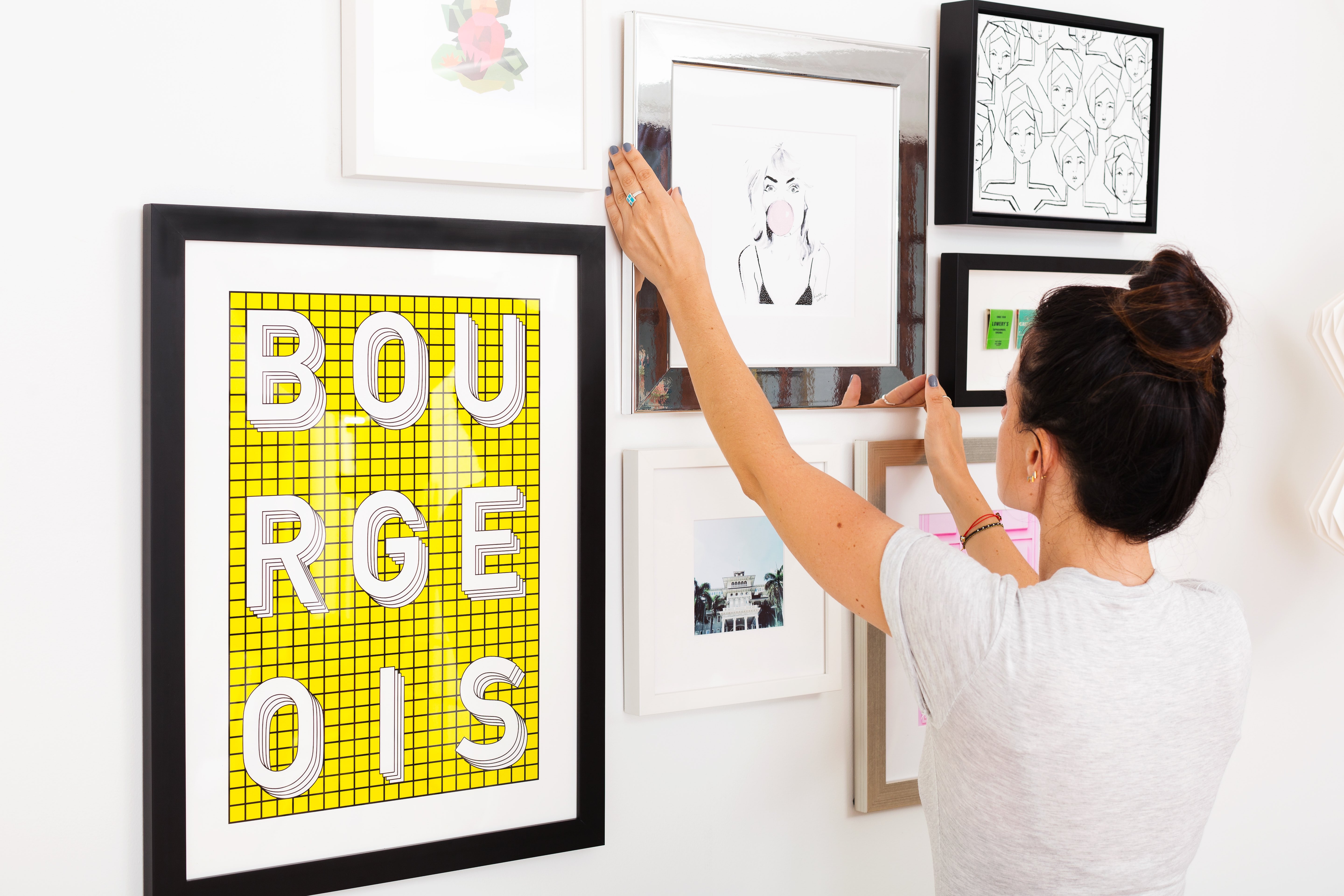 How to Hang a Gallery Wall Tips & Tutorial | Framebridge