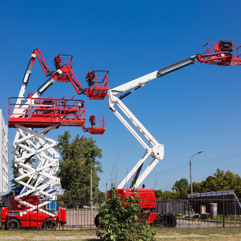 Snorkel articulating boom lift