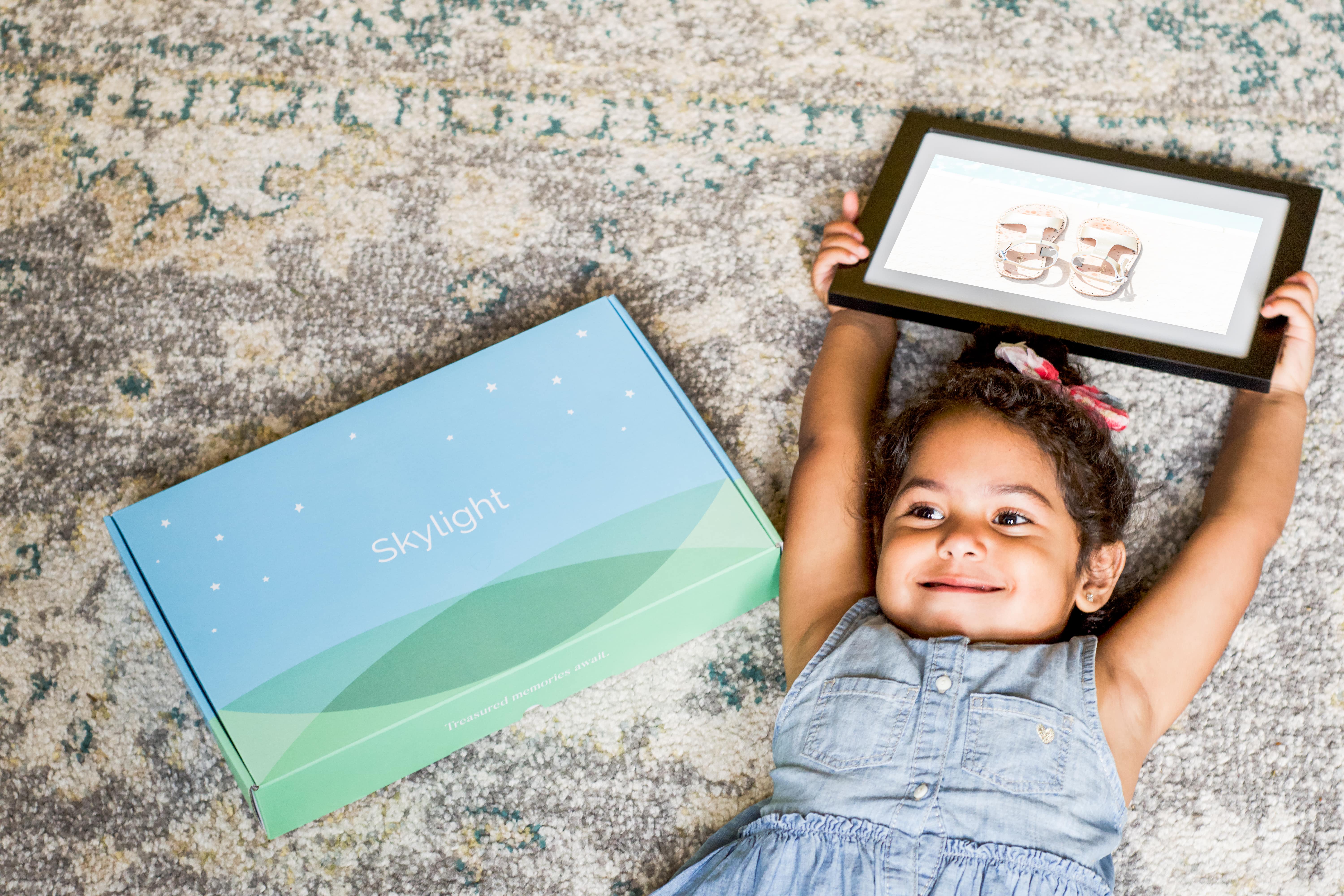 5 Reasons Skylight Frame Is The Best Gift For Mom