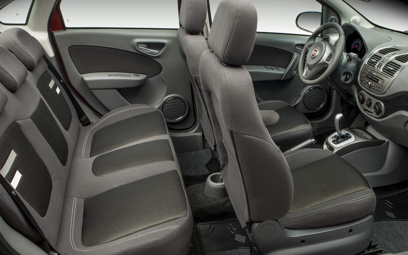 Fiat Grand Siena 2015 interior