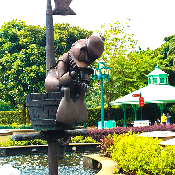 Grumpy Donald Duck in Hong Kong Disneyland