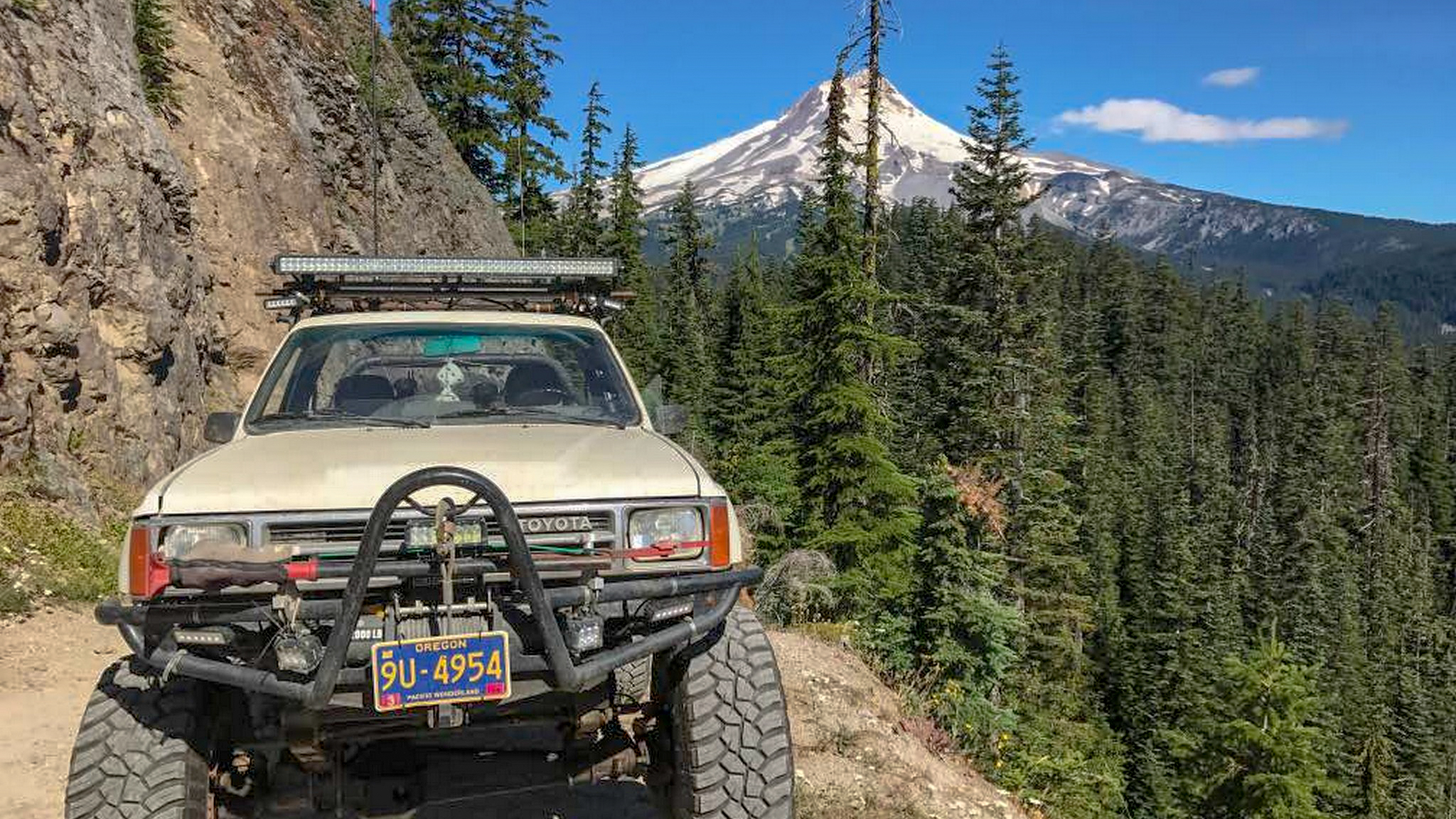 Best hikes in outlet mount hood national forest