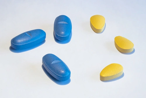 3 Blue pills and 3 yellow pills 