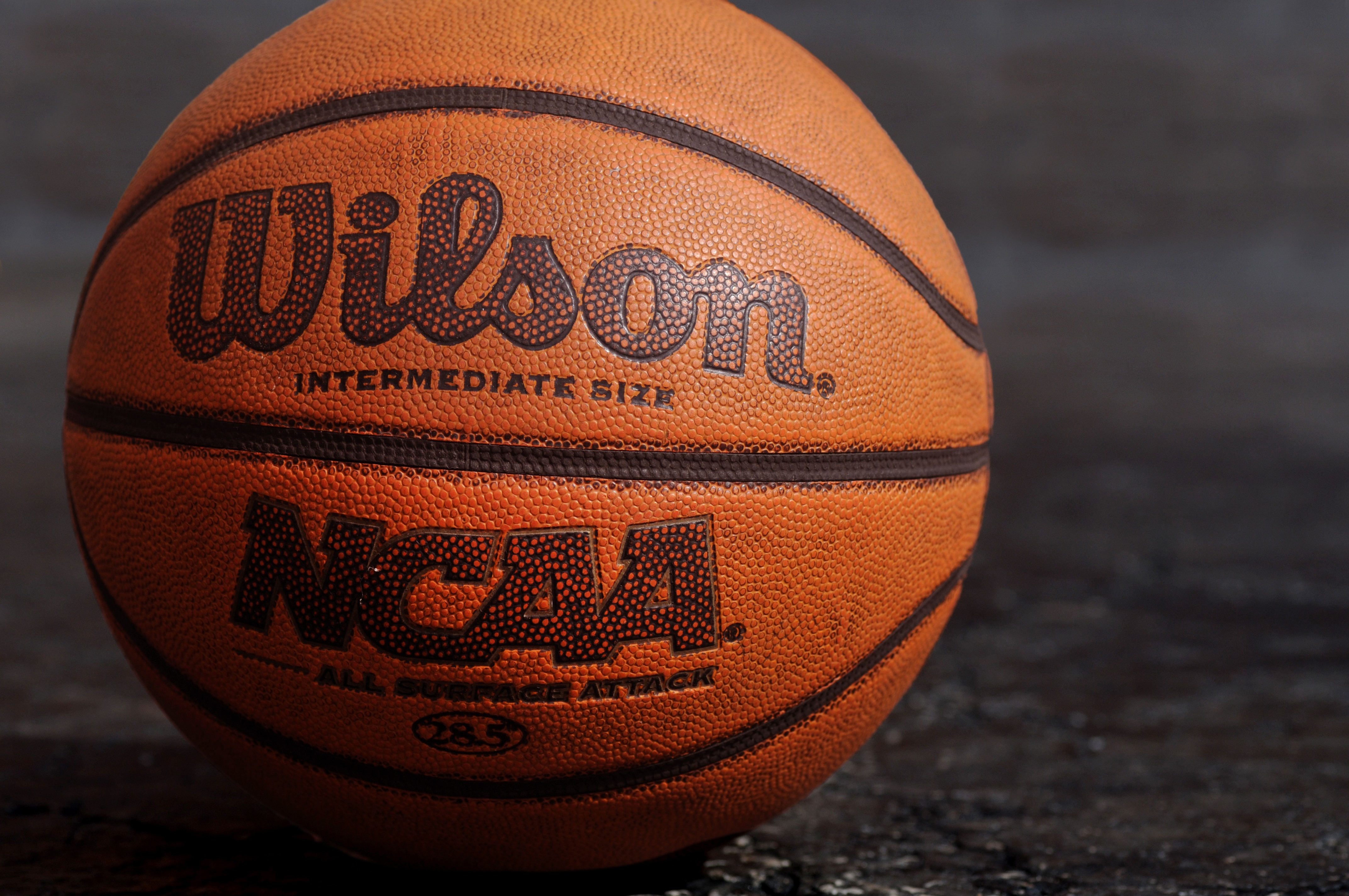 5 Tips to Get Ready for NCAA Basketball Season Start Gametime