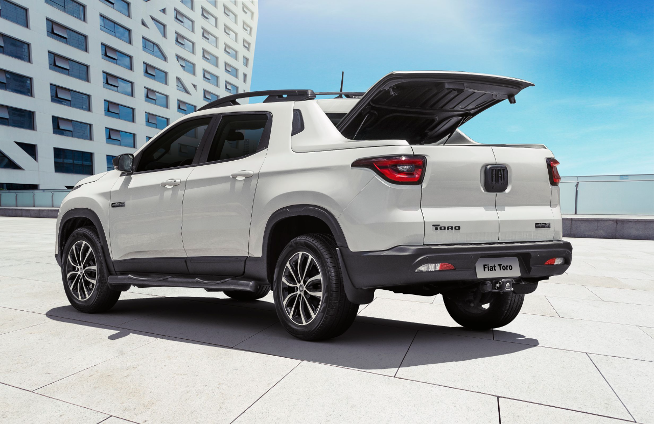 Fiat Toro 2021 Ultra - cobertura removível na caçamba