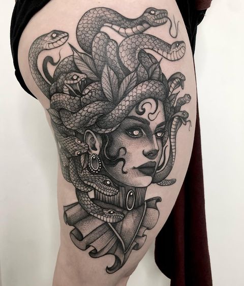 Complete Guide to Medusa Tattoos (+23 amazing works) | Tattoos Wizard