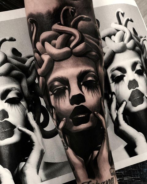 realistic black and white medusa tattoo