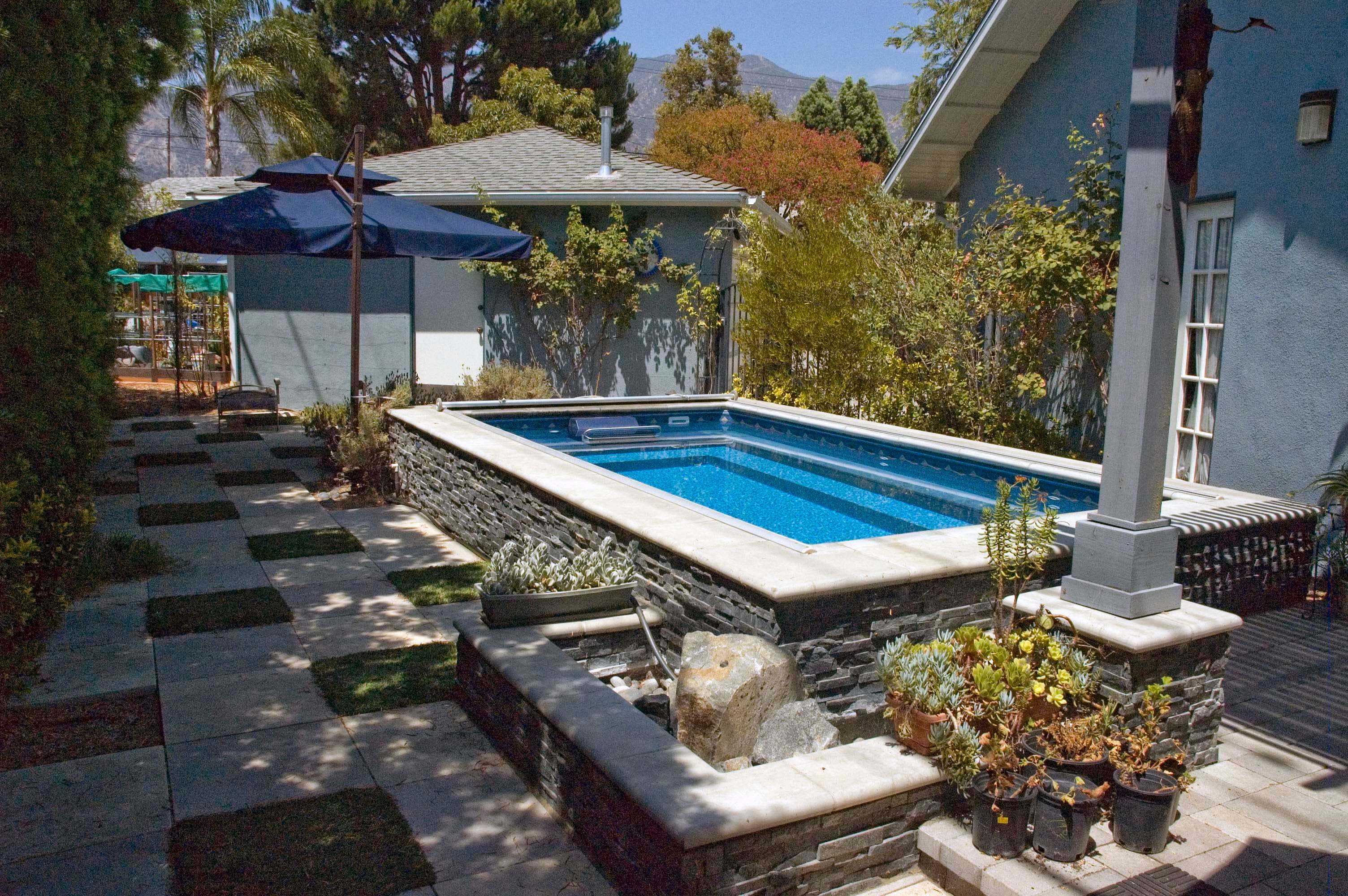 partially in ground pool