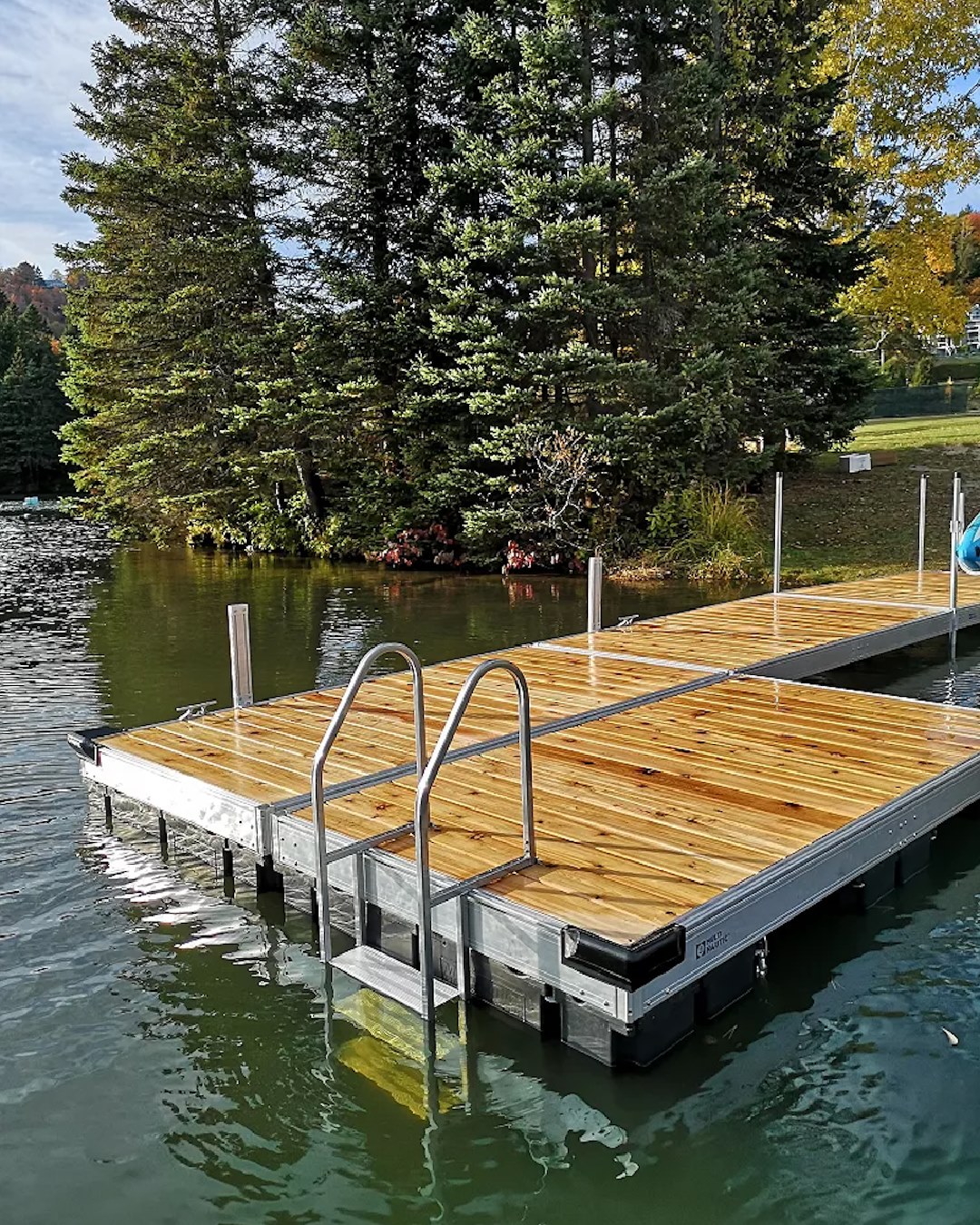 Dockside Assistance: Different Types of Boat Docks