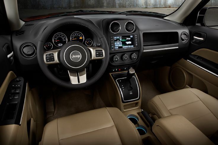 Interior Jeep Patriot seminueva